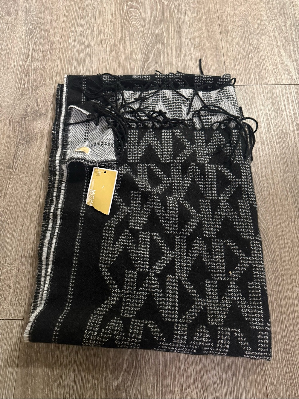 Michael Kors Scarf MK Logo Print Black & Gray, Big 75"x26" Acrylic NWT